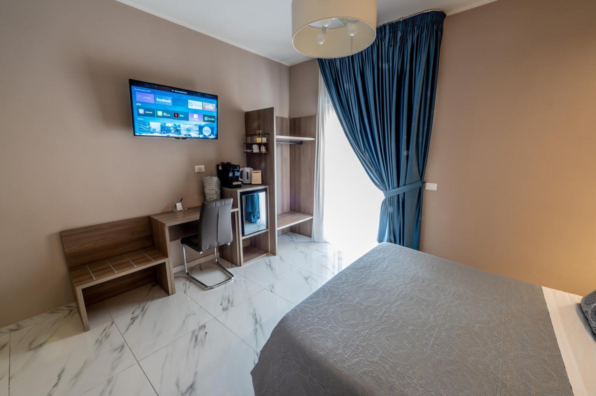 Eolian Port B&B Milazzo Ruang foto