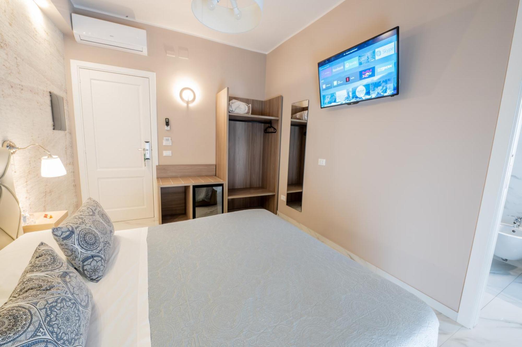 Eolian Port B&B Milazzo Ruang foto